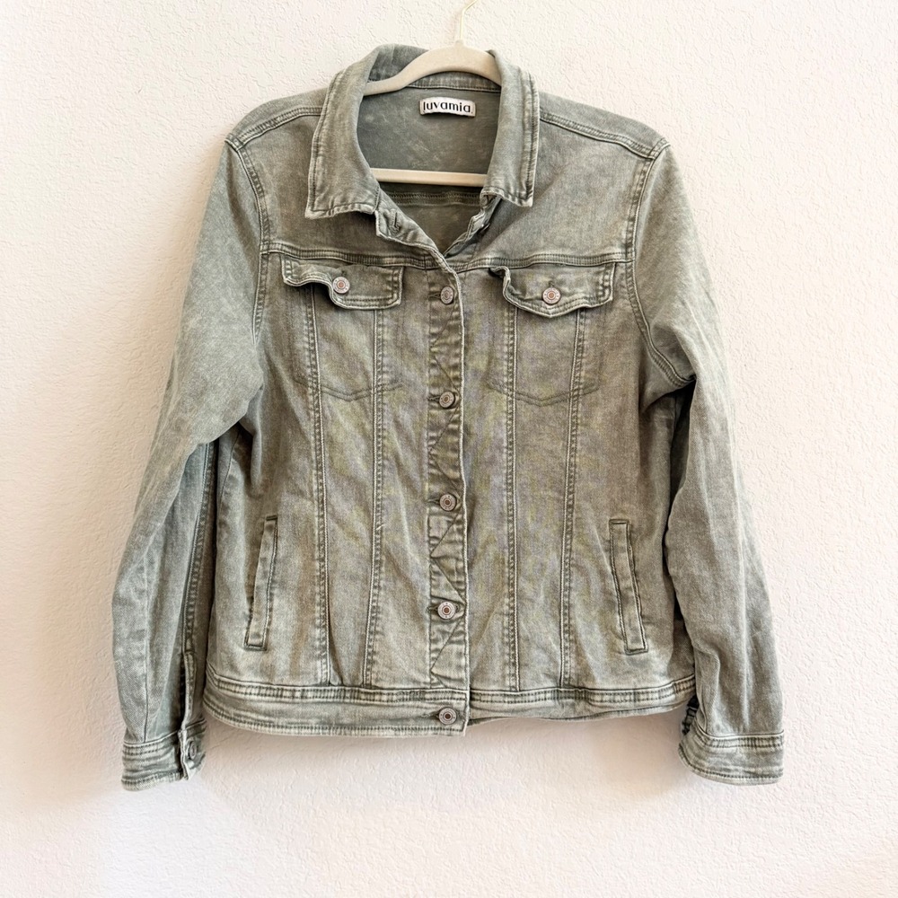 Luvamia Womens Sage Green Acid Wash Denim Trucker‎ Jacket XL
